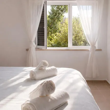 Com Jardim Privado & Jacuzzi São Brás de Alportel